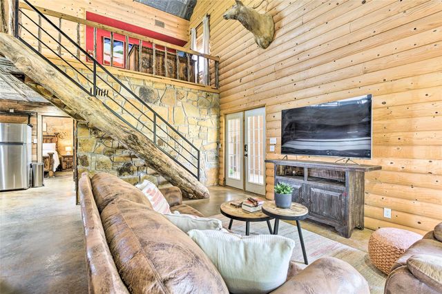 3112 Sunset School Road, Sunset, TX 76270