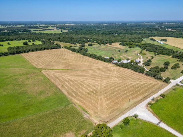 3112 Sunset School Road, Sunset, TX 76270