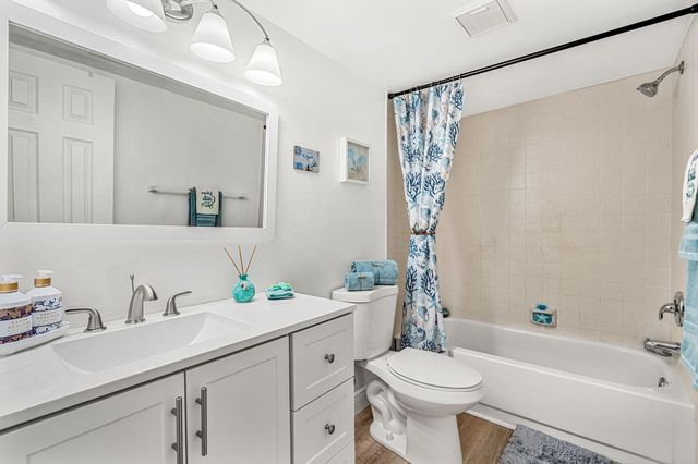 1890 N Atlantic Avenue A804, Cocoa Beach, FL 32931