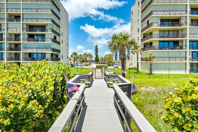 1890 N Atlantic Avenue A804, Cocoa Beach, FL 32931