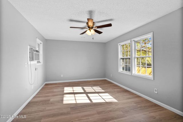 2313 Applebury Lane, Fayetteville, NC 28306