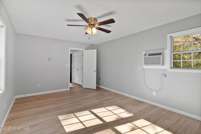 2313 Applebury Lane, Fayetteville, NC 28306