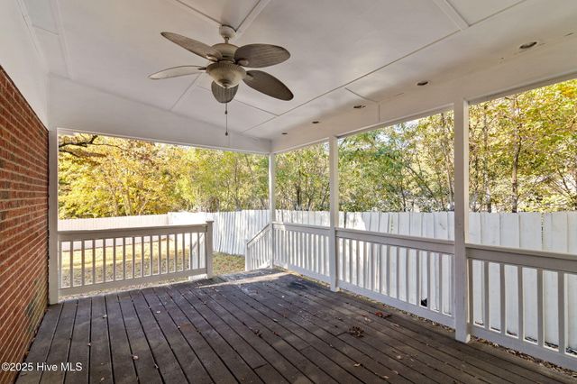 2313 Applebury Lane, Fayetteville, NC 28306