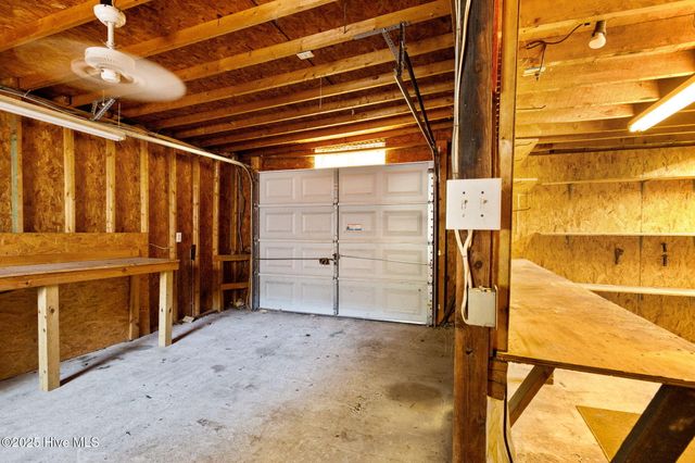 2313 Applebury Lane, Fayetteville, NC 28306