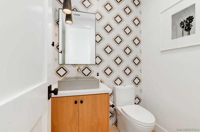 121 Avenida Esperanza, Encinitas, CA 92024