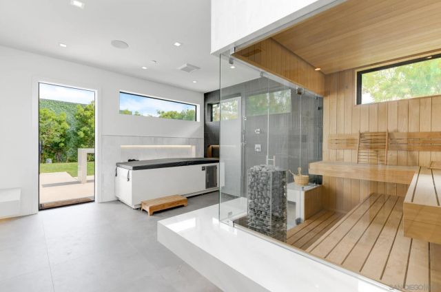 121 Avenida Esperanza, Encinitas, CA 92024