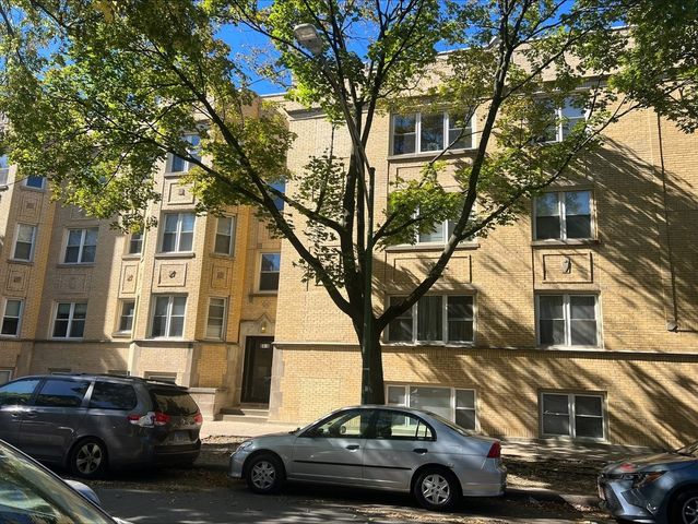 6176 N Winchester Avenue 1, Chicago, IL 60660