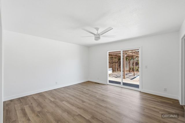 744 W Palo Alto Avenue, Fresno, CA 93704