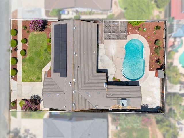 744 W Palo Alto Avenue, Fresno, CA 93704