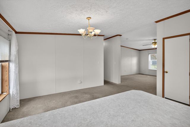 202 N Third Street, Harrodsburg, KY 40330