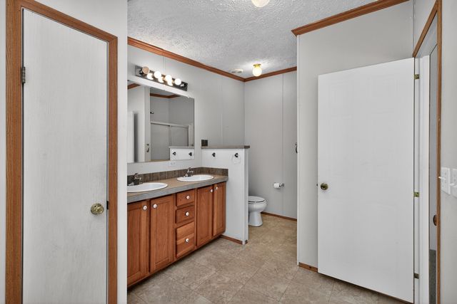 202 N Third Street, Harrodsburg, KY 40330