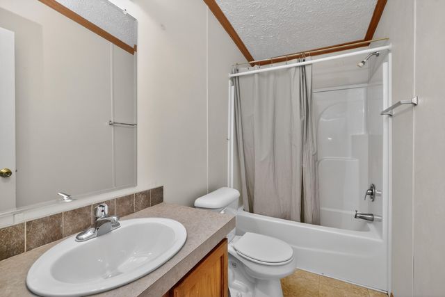 202 N Third Street, Harrodsburg, KY 40330