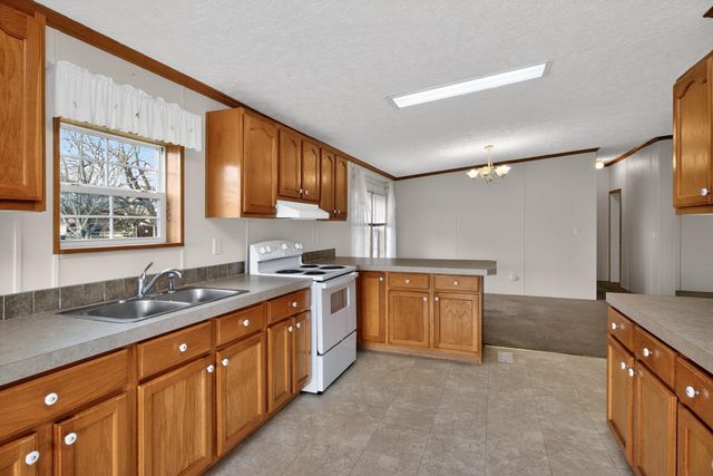 202 N Third Street, Harrodsburg, KY 40330