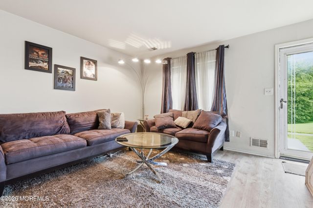 139 Greenwood Loop Road 653, Brick, NJ 08724