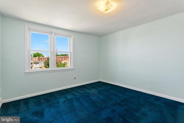 825 SURREY LN, Glenolden, PA 19036