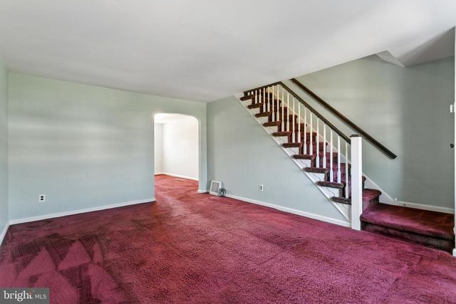 825 SURREY LN, Glenolden, PA 19036