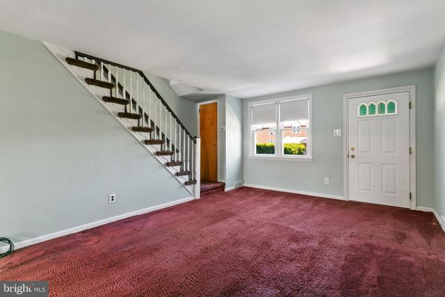 825 SURREY LN, Glenolden, PA 19036