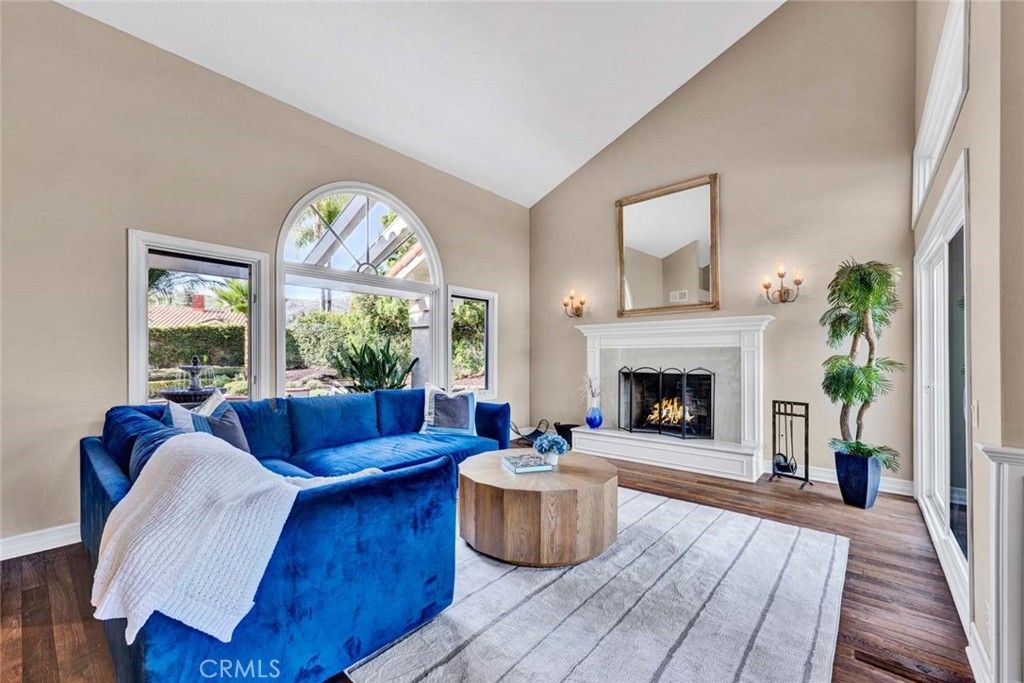Image 6 of property listing at 1825 Orange Park, Orange, CA 92867