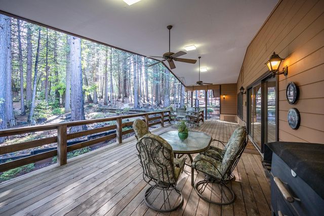 4620 Dio Linda Ct, Pollock Pines, CA 95726