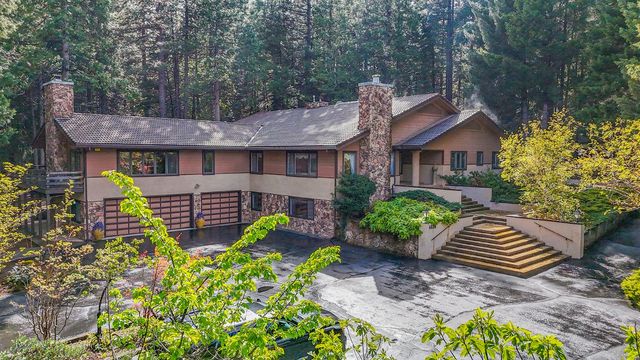4620 Dio Linda Ct, Pollock Pines, CA 95726