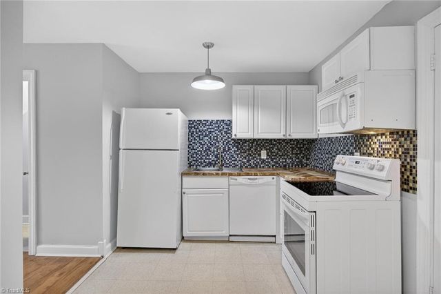 338 unit 2 Crafton Street, Winston-salem, NC 27103