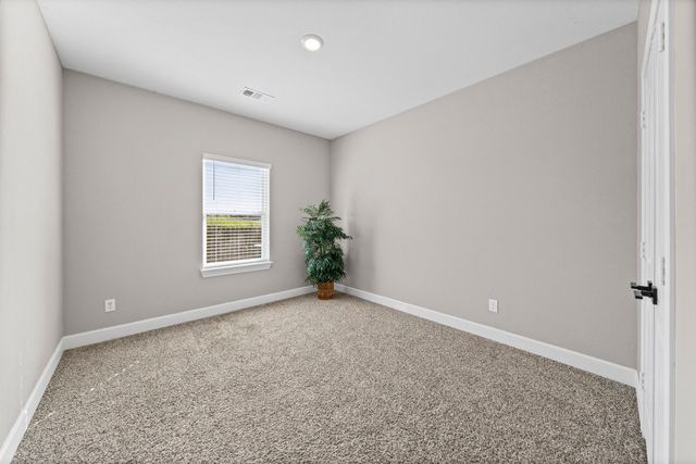 1133 Sleepy Owl Lane, Fort Worth, TX 76108