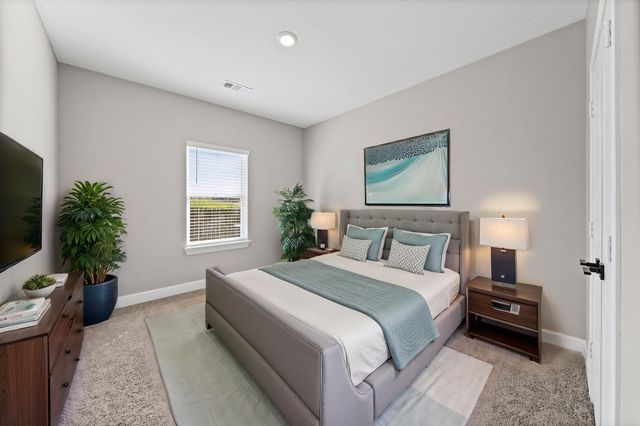 1133 Sleepy Owl Lane, Fort Worth, TX 76108