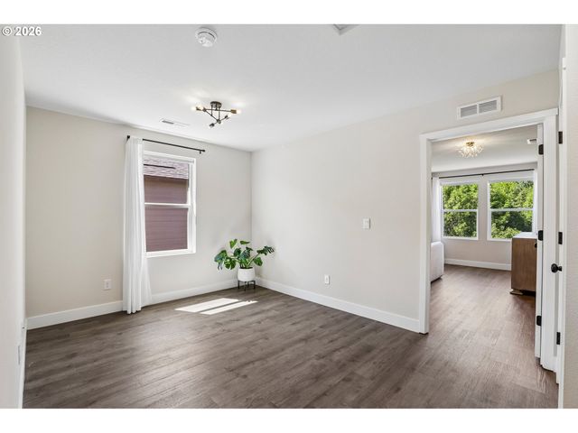 922 Nw 175TH Way, Ridgefield, WA 98642