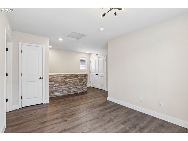 922 Nw 175TH Way, Ridgefield, WA 98642