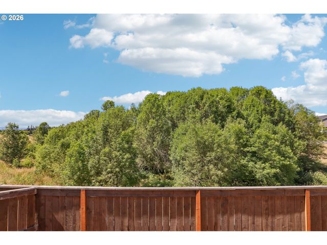 922 Nw 175TH Way, Ridgefield, WA 98642