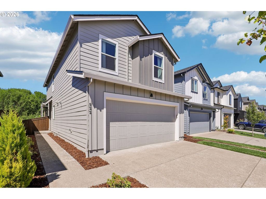 922 Nw 175TH Way, Ridgefield, WA 98642