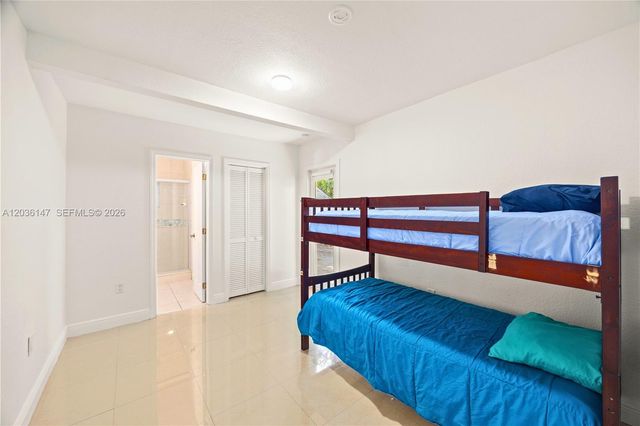 230 NE 5th Ave, Dania Beach, FL 33004