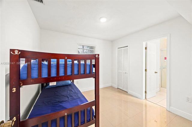 230 NE 5th Ave, Dania Beach, FL 33004