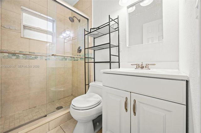 230 NE 5th Ave, Dania Beach, FL 33004