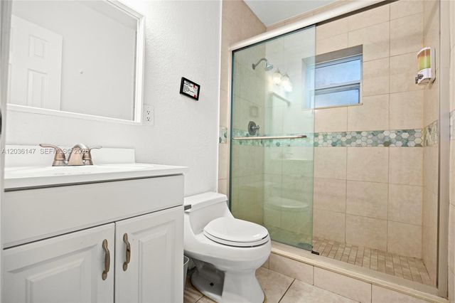 230 NE 5th Ave, Dania Beach, FL 33004