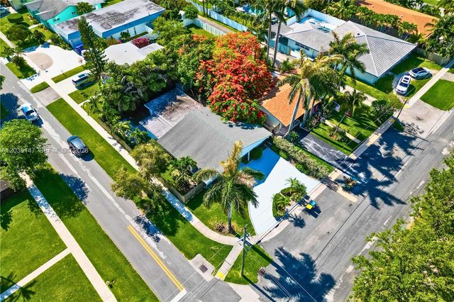 230 NE 5th Ave, Dania Beach, FL 33004