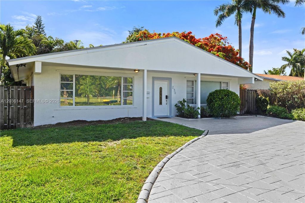 230 NE 5th Ave, Dania Beach, FL 33004