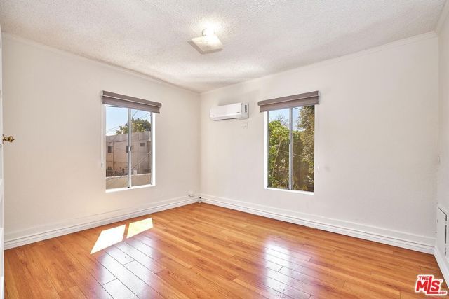 2194 Venice Boulevard, Los Angeles, CA 90006