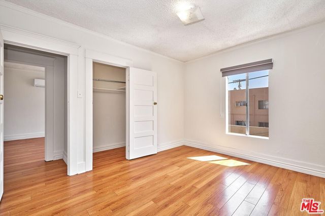 2194 Venice Boulevard, Los Angeles, CA 90006