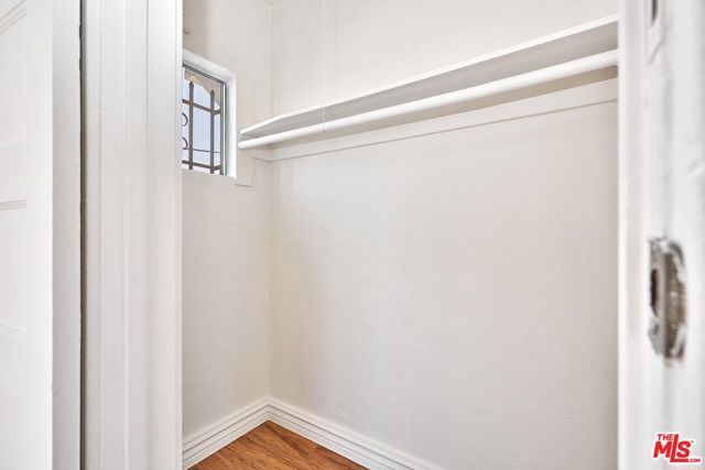 2194 Venice Boulevard, Los Angeles, CA 90006