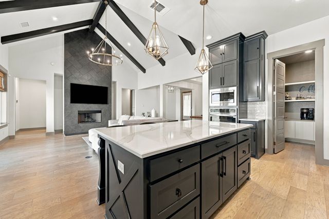 251 Marie Lane, Waxahachie, TX 75167