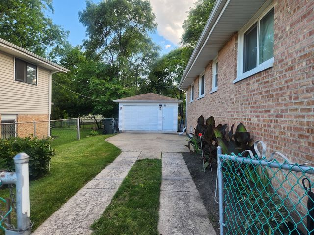 14728 Langley Avenue, Dolton, IL 60419