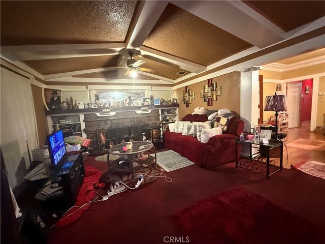 1539 W 104th, Los Angeles, CA 90047