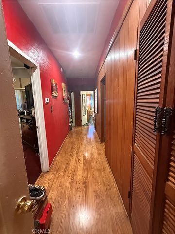 1539 W 104th, Los Angeles, CA 90047
