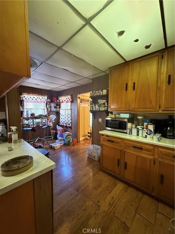 1539 W 104th, Los Angeles, CA 90047