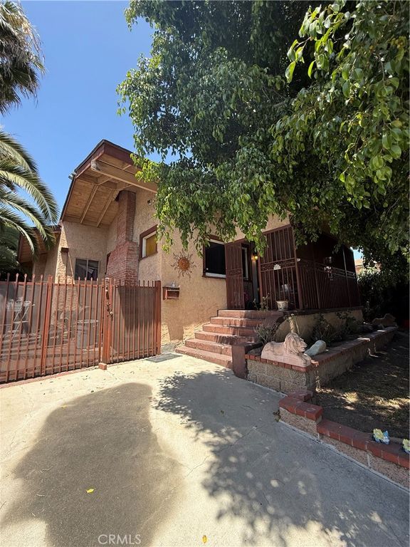 1539 W 104th, Los Angeles, CA 90047