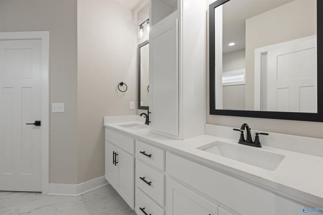 2112 Kanteen Street, Huntsville, AL 35811