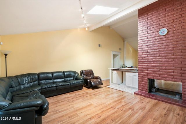 18256 N 75TH Avenue, Glendale, AZ 85308