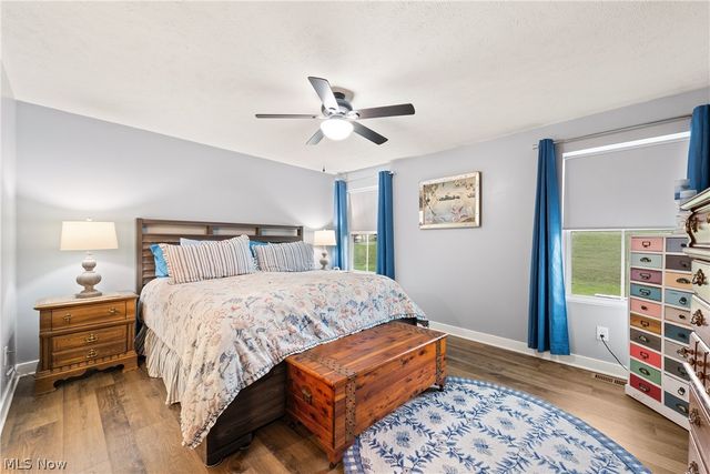 307 Pebble Creek Court, Amherst, OH 44001