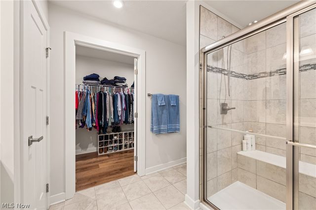 307 Pebble Creek Court, Amherst, OH 44001